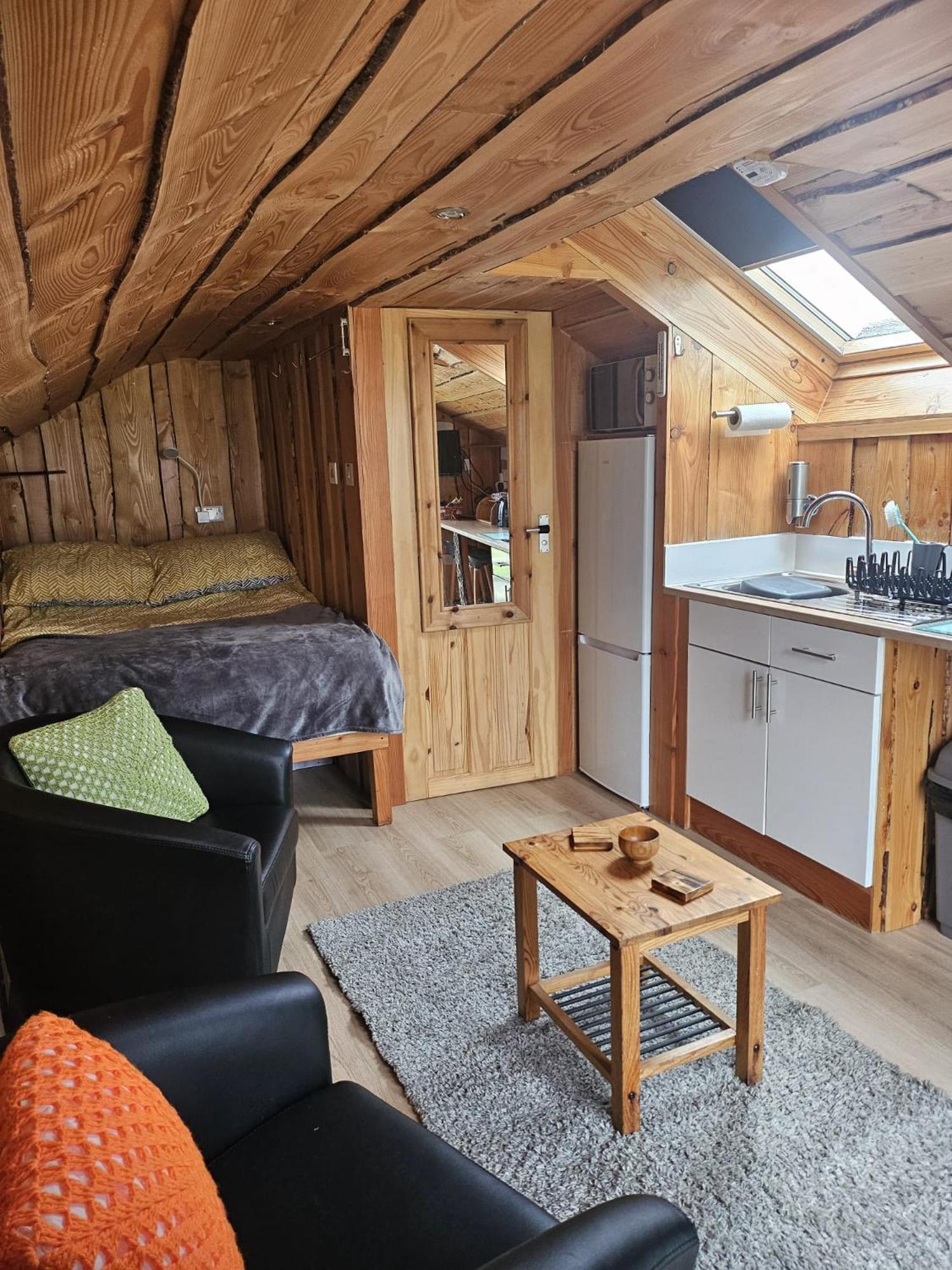 North Uist Lodges Tigharry 客房 照片