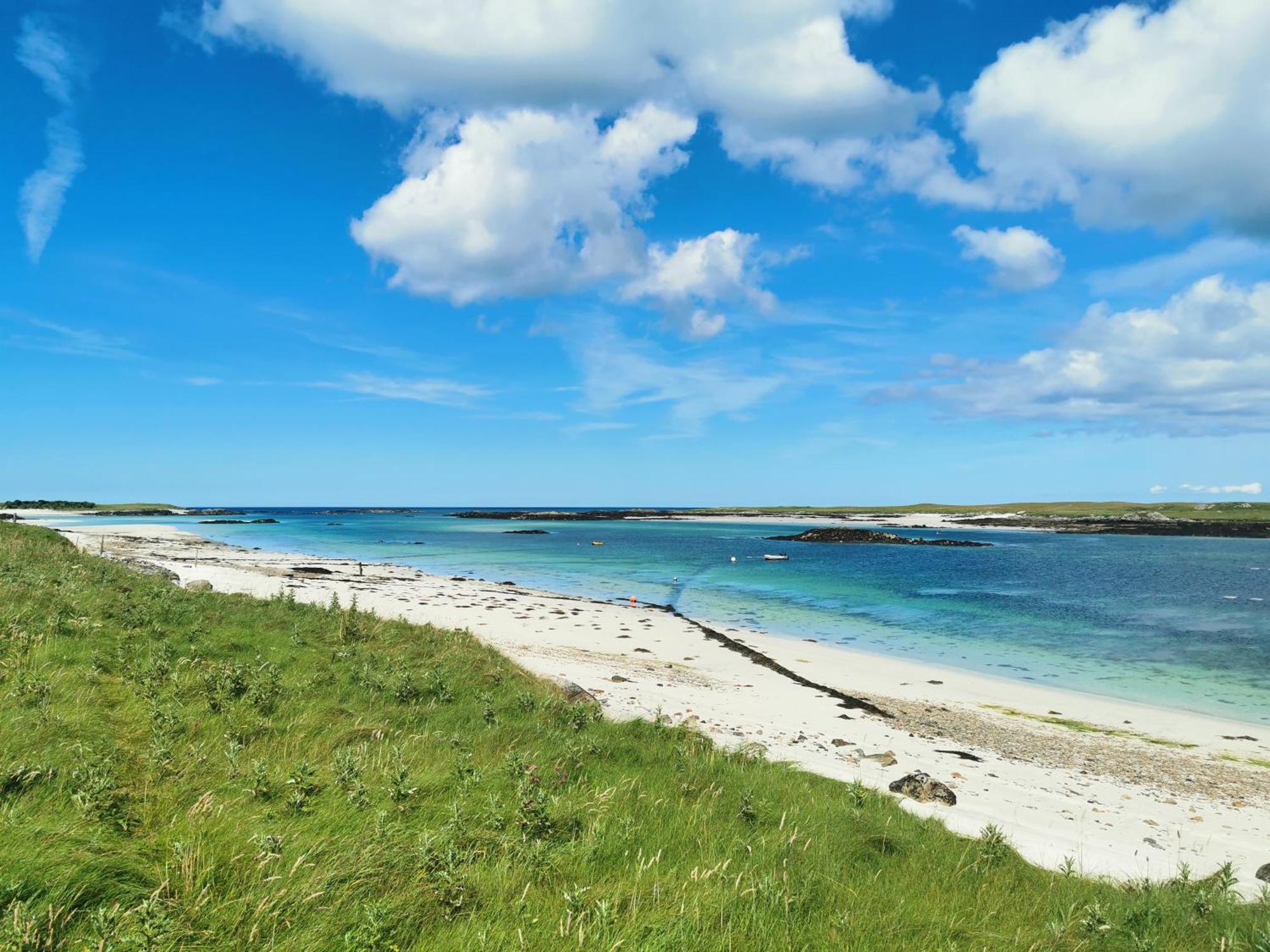 North Uist Lodges Tigharry 外观 照片